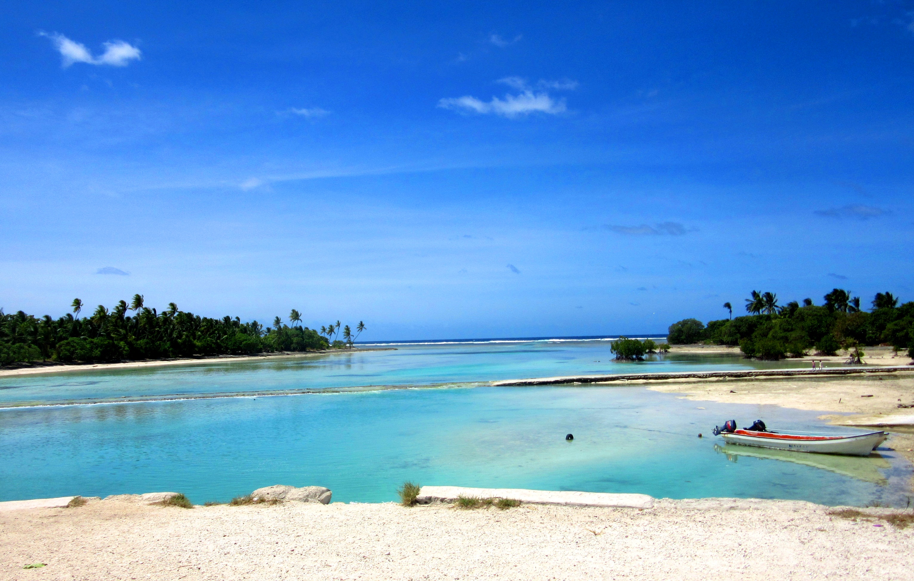 Picturesque bay in Tarawa